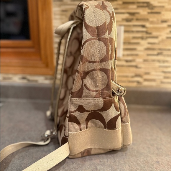 Coach Bag Vintage Y2K Signature Logo Brown and Tan Monogram Backpack - Picture 6 of 11